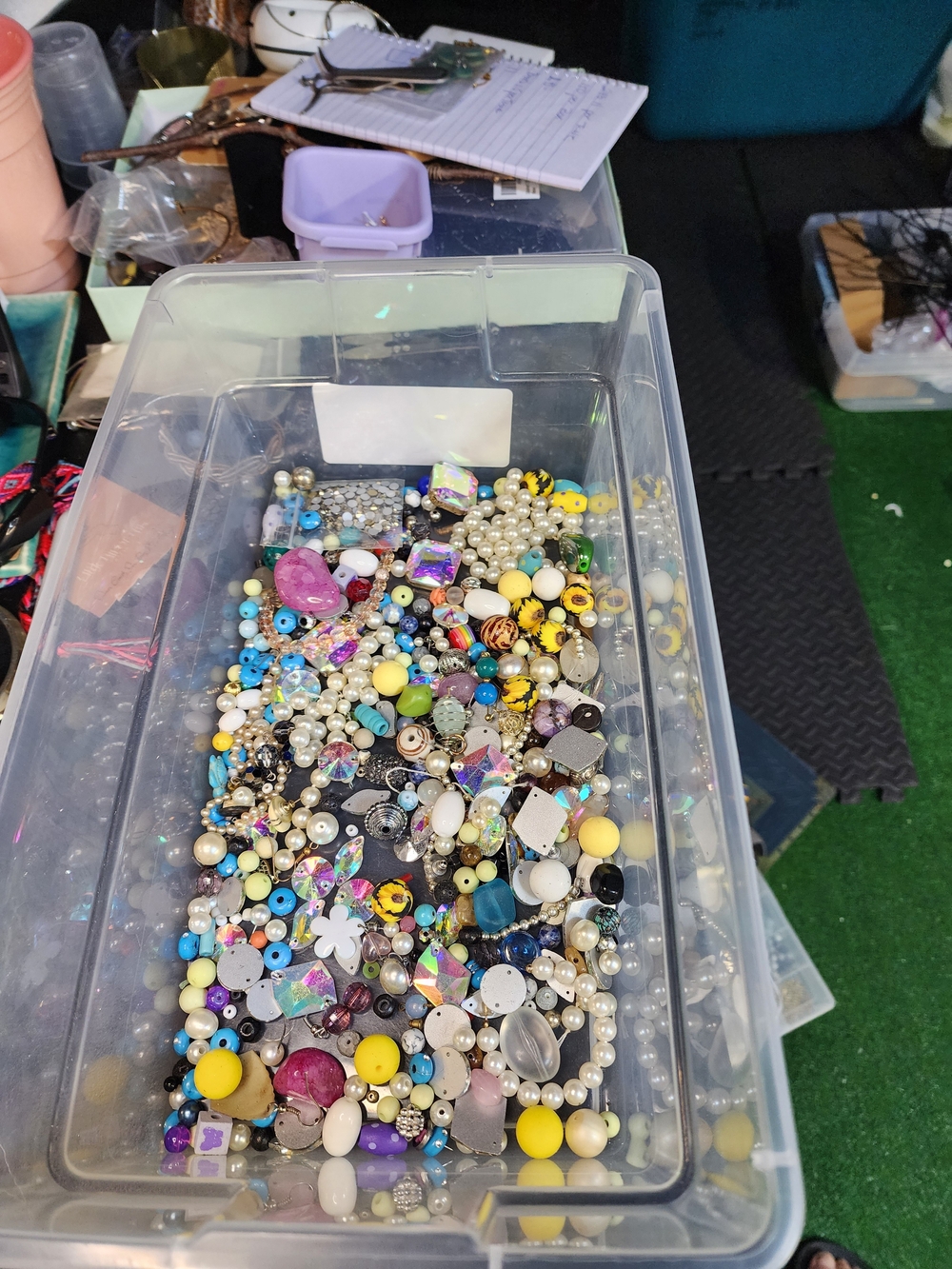 1lb Mixed Jewelry Beads and Charms Assortment - Multicolor